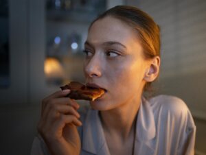 emotional eating, emotions, eating disorders, nutrition, nutritionhome, nutrition home, nutritionist, dietitian, συναισθηματική πείνα, συναισθηματική υπερφαγία