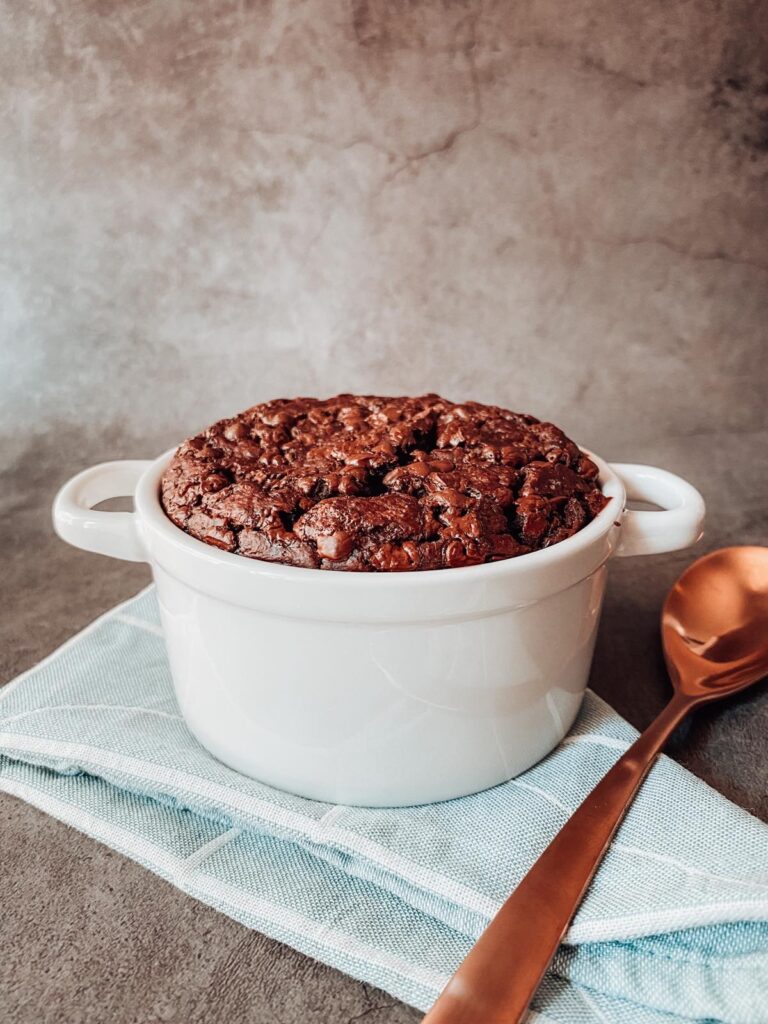 Baked oats με κακάο και σταγόνες σοκολάτας | nutrition home