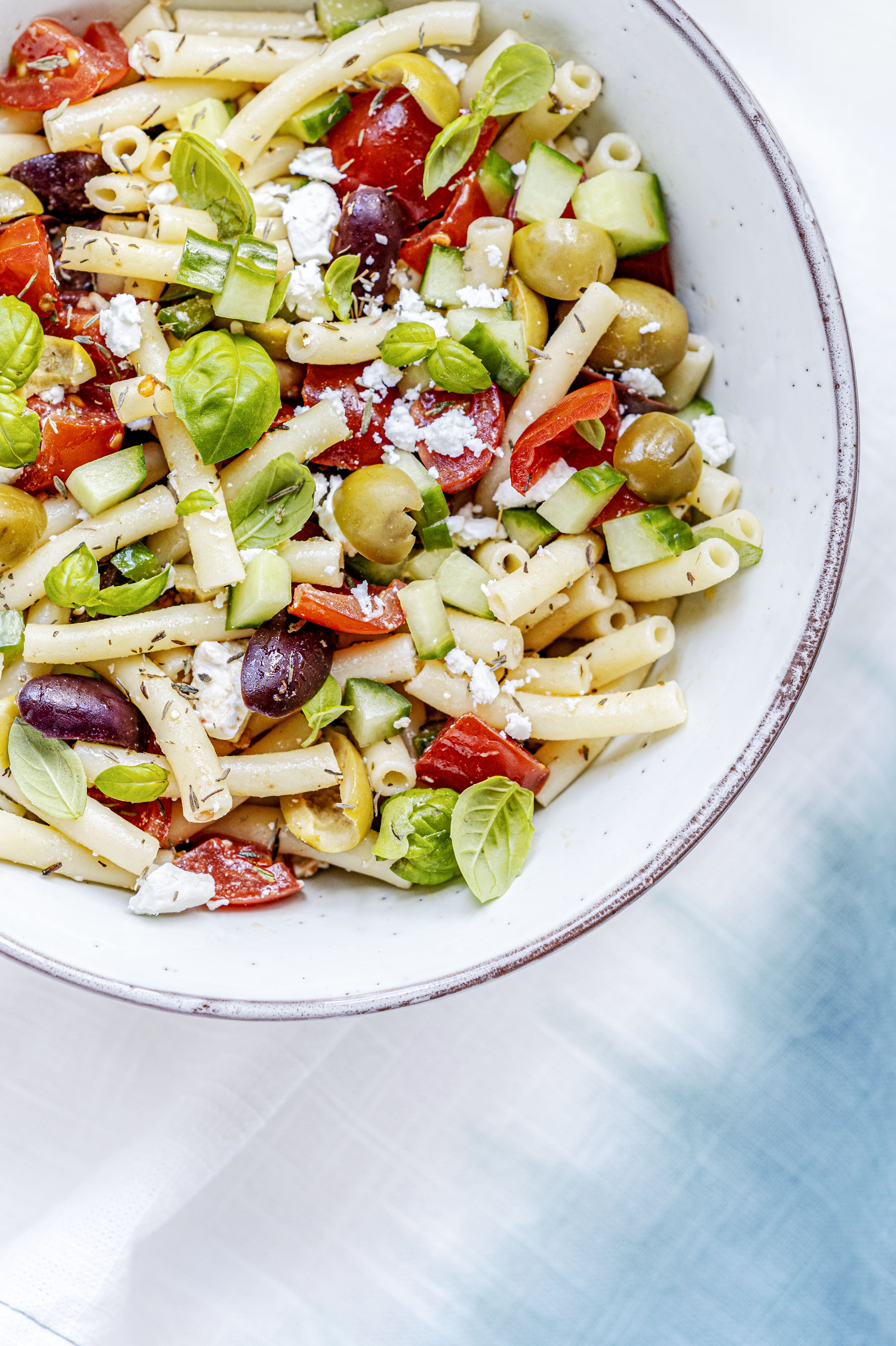 pasta salad, pasta, pastalover, nutrition, nutritionhome, nutrition home, διατροφή, δίαιτα, υγεία, υγιεινή διατροφή, υγιεινή συνταγή, μακαρονοσαλάτα, πέστο, σαλάτα, απώλεια βάρους, vegetarian