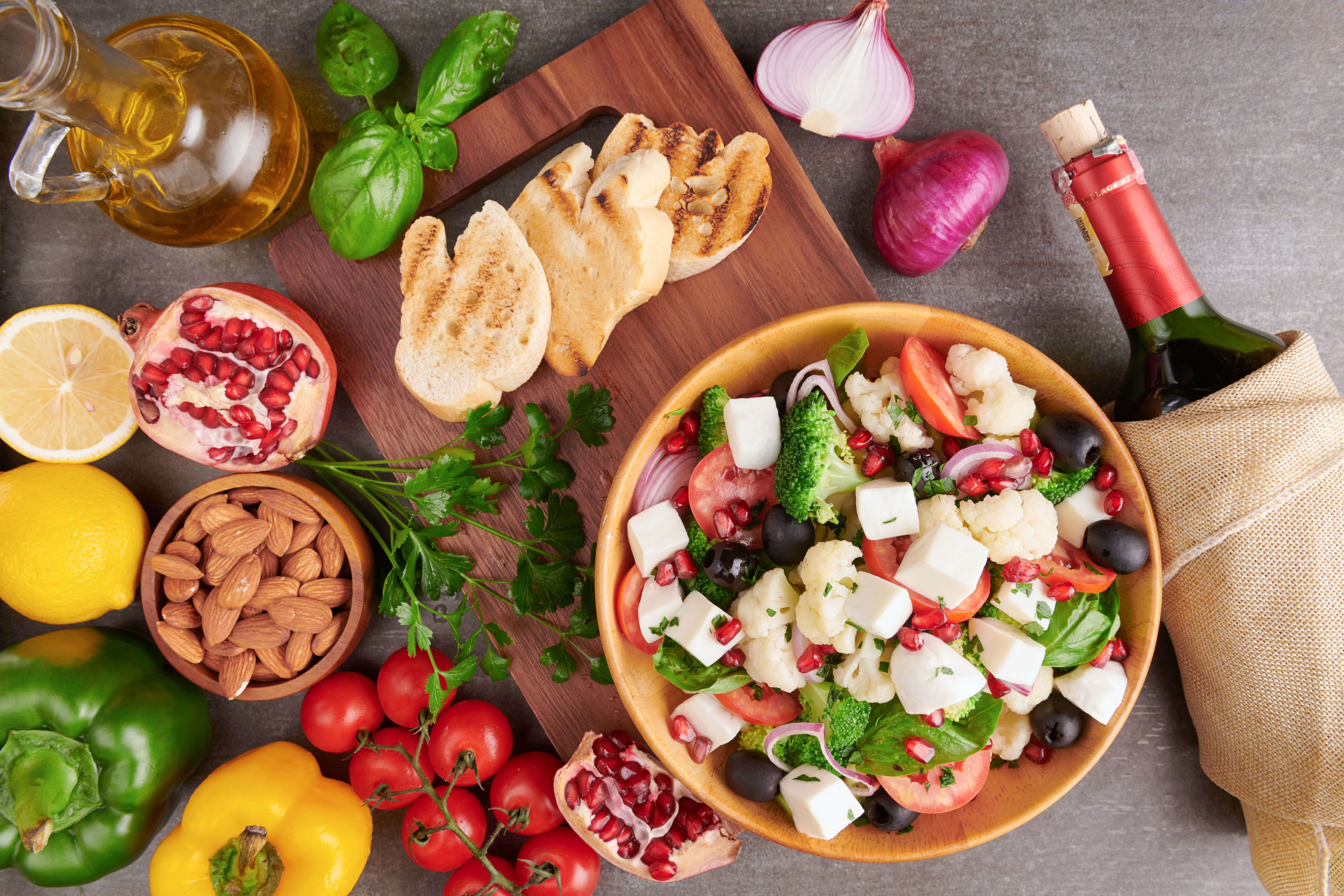 mediterranean diet, mediterraneandiet, meddiet, mediterranean pyramid, nutrition, nutritionhome, nutrition home, nutritionist, διατροφολόγος, διαιτολόγος, απώλεια βάρους, μεσογειακή διατροφή, μεσογειακό πρότυπο, υγεία