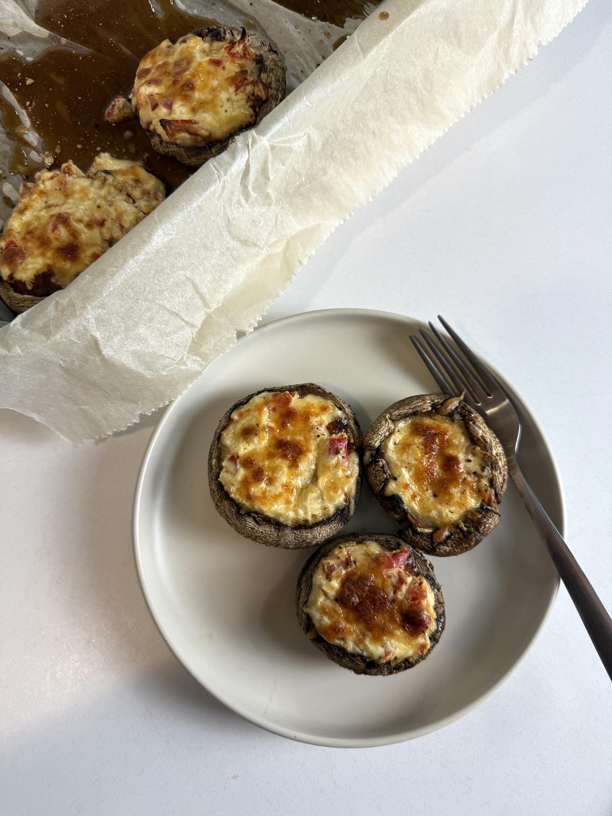 manitaropitsakia, mushroom pizza, pizza, pizza lover, mushroom, nutrition, nutritionist, nutritionhome, nutrition home, dietitian, διαιτολόγος, διατροφολογος, δίαιτα, απώλεια βάρους, εύκολα βραδινά, εύκολη συνταγή, υγεία, weight loss, μανιταροπιτσάκια πιτσάκι σε μανιτάρι