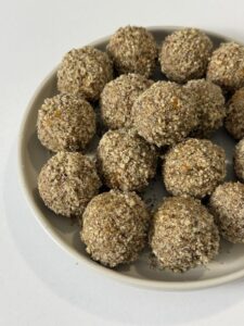 nutrition, nutritionhome, nutrition home, nutritionist, dietitian, melomakarono, energy ball, μελομακάρονο, μπουκίτσες μελομακάρονο, διαιτολόγος, διατροφολόγος, διατροφή